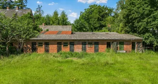 von_poll_real_estate_property_25053075.20_image_2