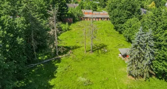 von_poll_real_estate_property_25053075.20_image_0