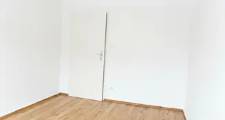 von_poll_real_estate_property_26053010_image_7