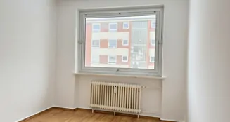 von_poll_real_estate_property_26053010_image_6