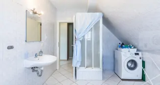 von_poll_real_estate_property_26053011_image_10