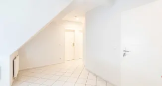 von_poll_real_estate_property_26053011_image_7