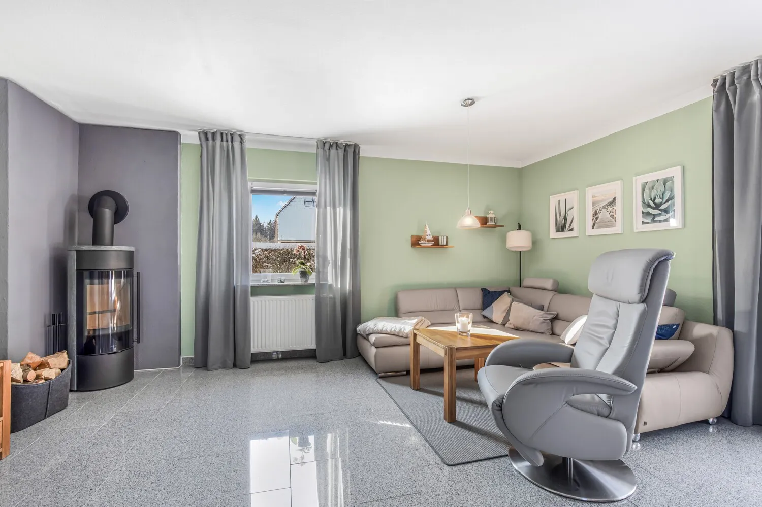 Kaminecke Wohnzimmer EG