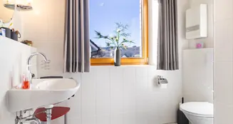 von_poll_real_estate_property_24126025_image_9