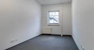 von_poll_real_estate_property_24126028_image_5