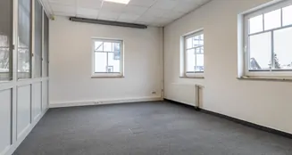 von_poll_real_estate_property_24126028_image_3