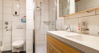 von_poll_real_estate_property_25126012_image_2