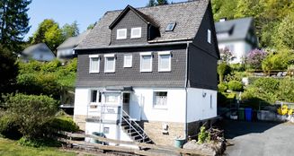 von_poll_real_estate_property_25126023_image_0
