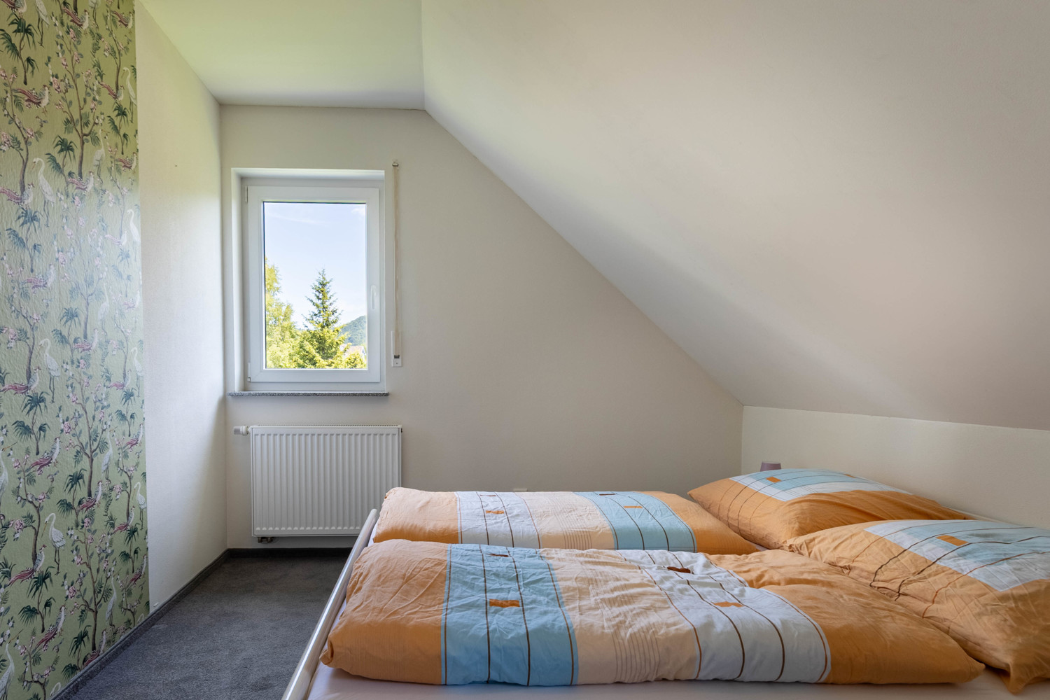 Schlafzimmer 2