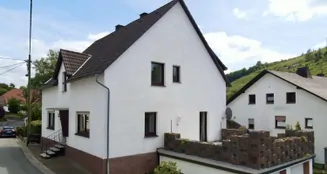 von_poll_real_estate_property_25198021_image_0