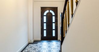von_poll_real_estate_property_25198021_image_2