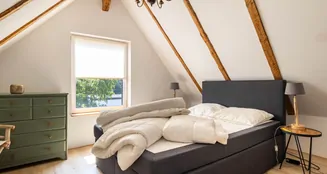 von_poll_real_estate_property_25126035_image_11