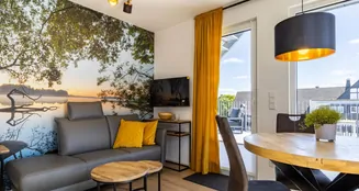 von_poll_real_estate_property_25126030_image_0