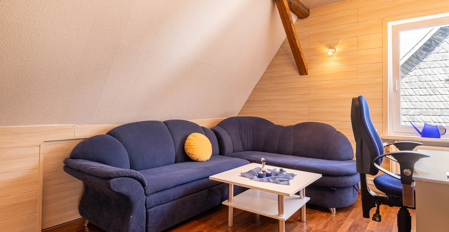 Zimmer 3, Dachgeschoss