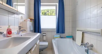 von_poll_real_estate_property_25126027_image_7