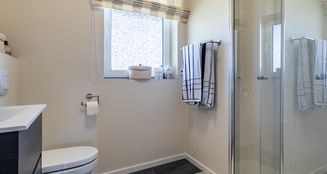 von_poll_real_estate_property_25126028_image_7