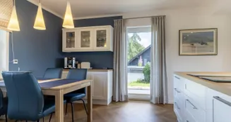 von_poll_real_estate_property_25126028_image_0