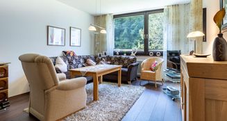 von_poll_real_estate_property_25126032_image_0