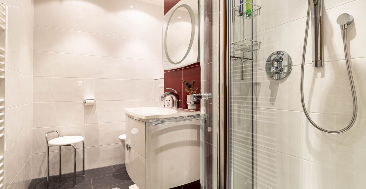 Badezimmer Ansicht 2