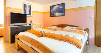 von_poll_real_estate_property_25126038_image_8