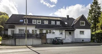 von_poll_real_estate_property_25126038_image_0