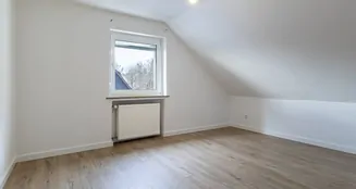 von_poll_real_estate_property_25126031_image_10