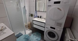 von_poll_real_estate_property_24034100x_image_5