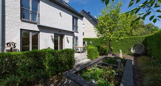 von_poll_real_estate_property_25034044_image_0
