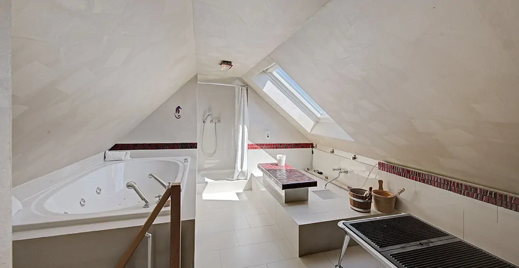 Wellness im Spitzboden