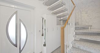 von_poll_real_estate_property_25034044_image_1