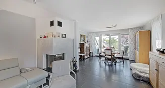 von_poll_real_estate_property_25034044x_image_13