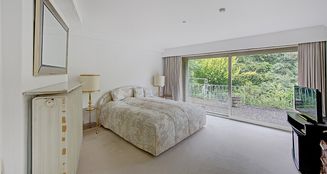 von_poll_real_estate_property_24034077x_image_12
