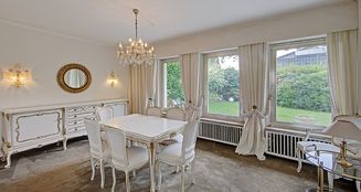 von_poll_real_estate_property_24034077x_image_3