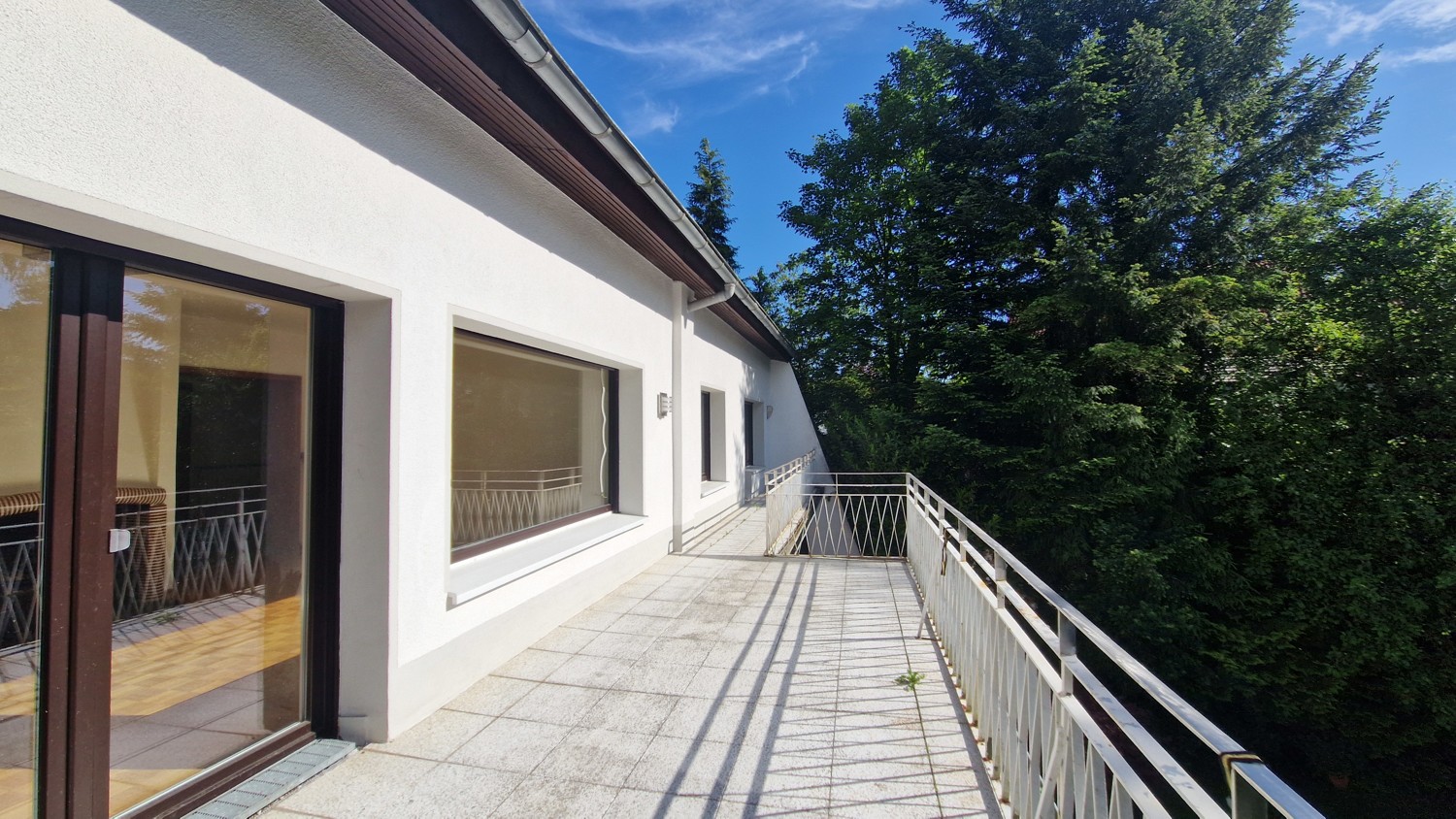 Attraktives Zweifamilienhaus in DortmundLöttringhausen