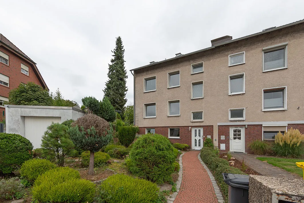 Straßenansicht
