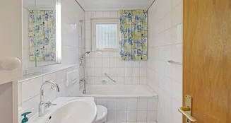 von_poll_real_estate_property_24034097x_image_3