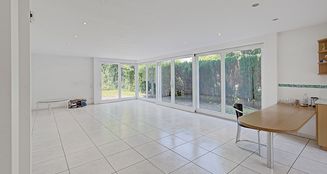 von_poll_real_estate_property_25034061_image_2