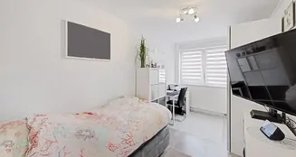 von_poll_real_estate_property_25034019_image_6