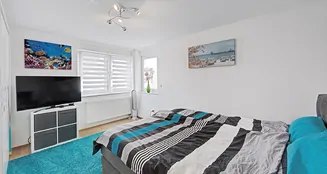 von_poll_real_estate_property_25034019_image_7