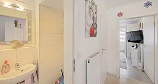 von_poll_real_estate_property_25034092_image_4