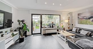 von_poll_real_estate_property_25034032_image_4