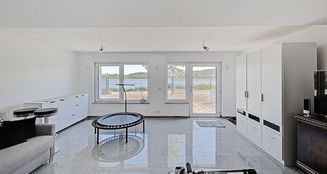 von_poll_real_estate_property_25034050_image_6