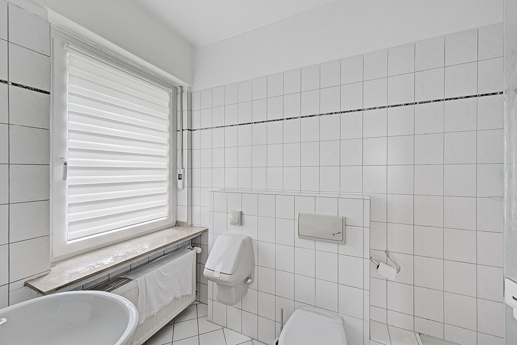 Bad EG Altbau