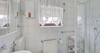 von_poll_real_estate_property_25034047_image_11