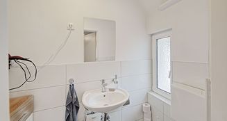 von_poll_real_estate_property_25034047_image_4