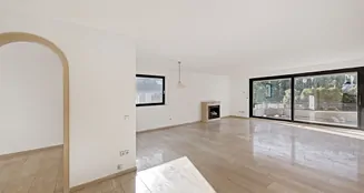 von_poll_real_estate_property_25034001x_image_2