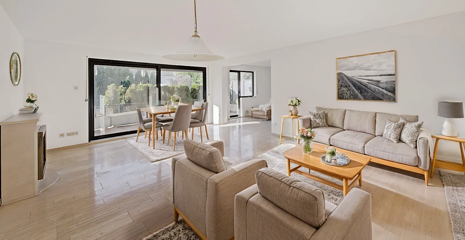 Großzügig geschnittene Wohnung mit sonnigem Balkon