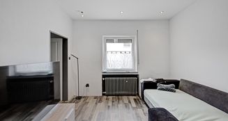 von_poll_real_estate_property_25034025x_image_3