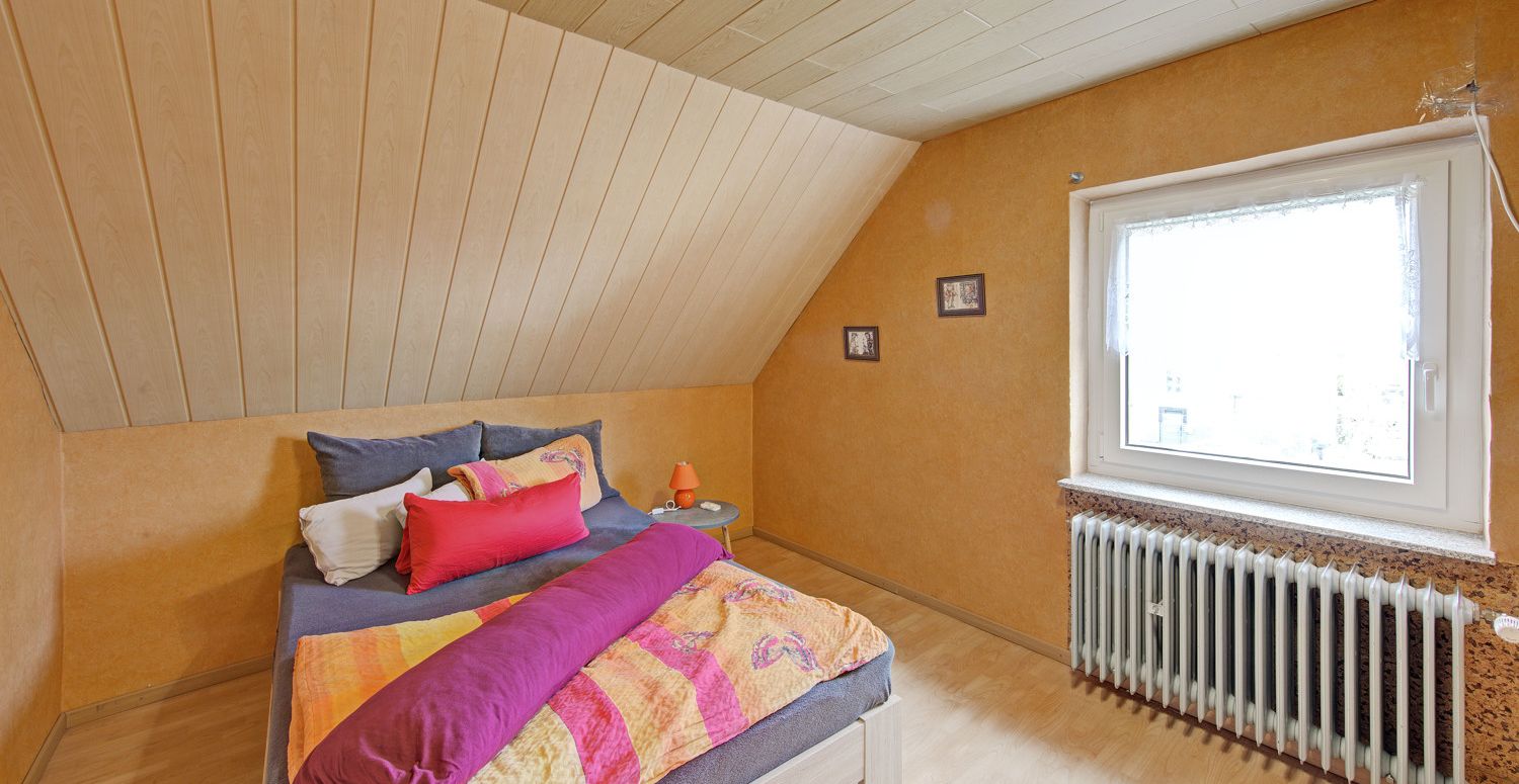 Schlafzimmer DG