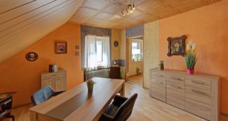 von_poll_real_estate_property_25034025x_image_8
